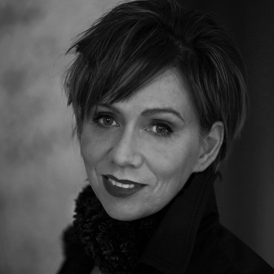 Mary Finsterer